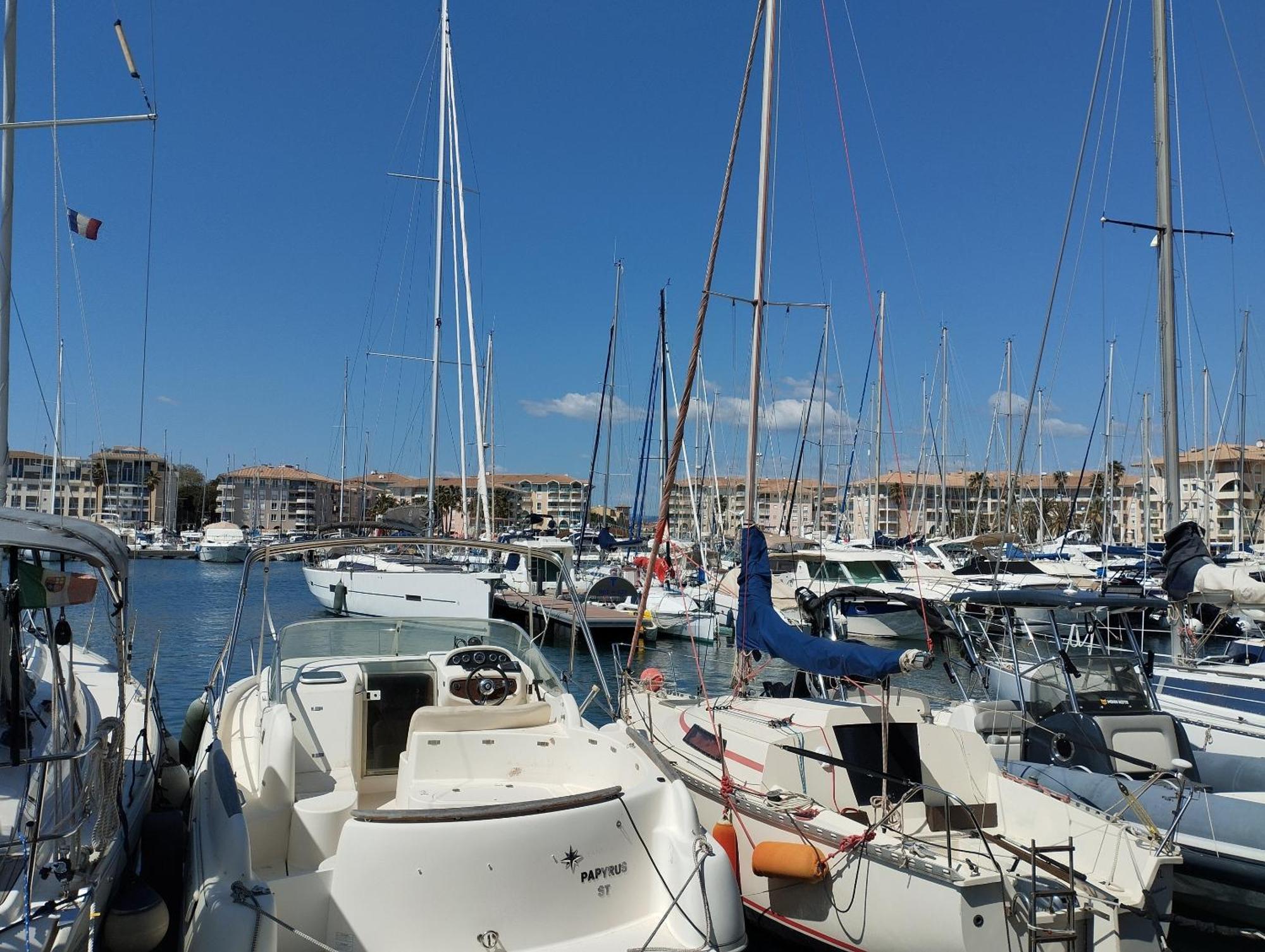 Port Frejus, Terrasse, Wifi, Clim, A 5' *