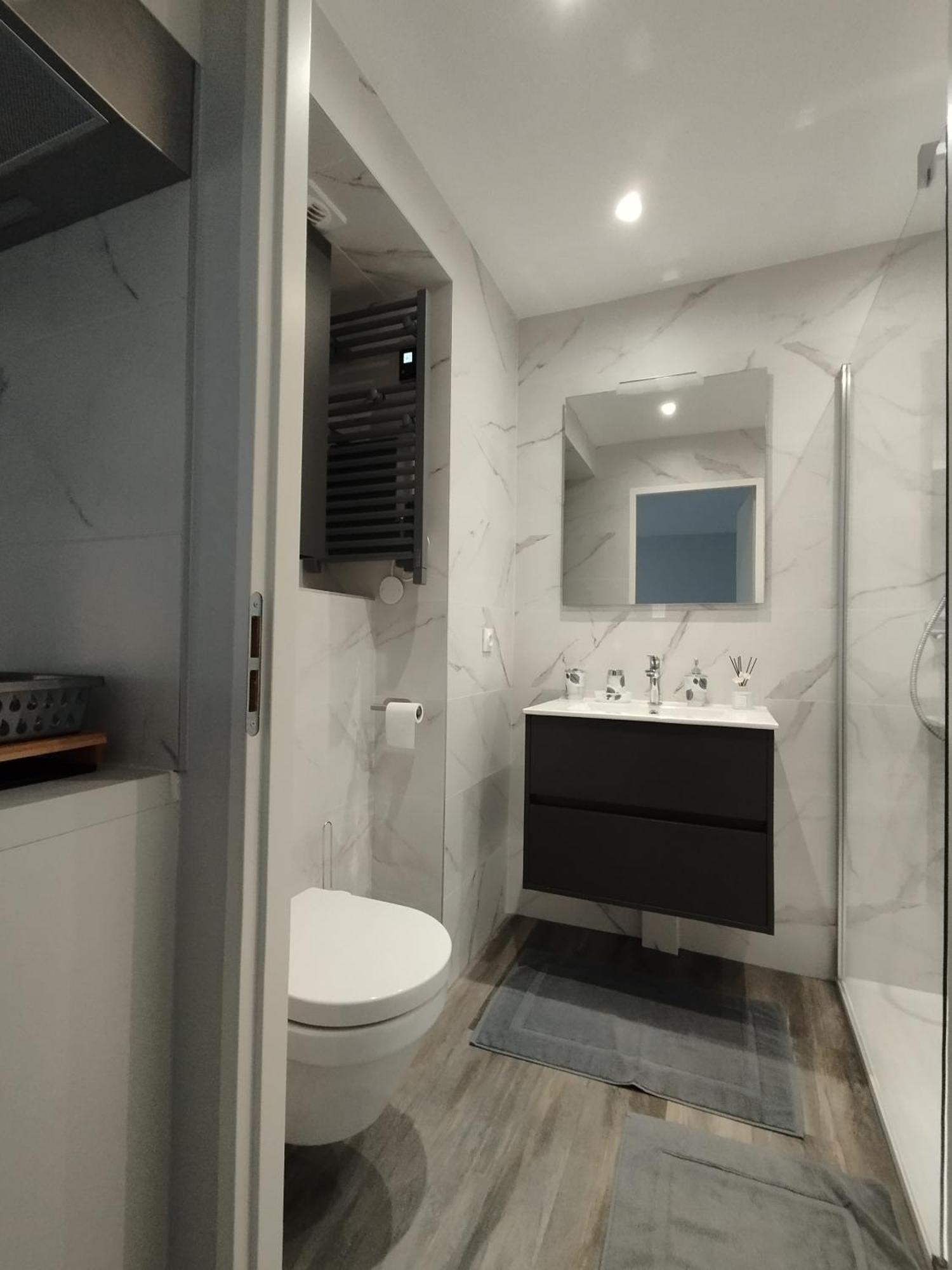 Appartement Port Frejus, Terrasse, Wifi, Clim, A 5' *